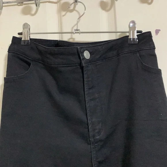 BeMe BLACK JEANS SIZE 22 - Picture 3 of 8